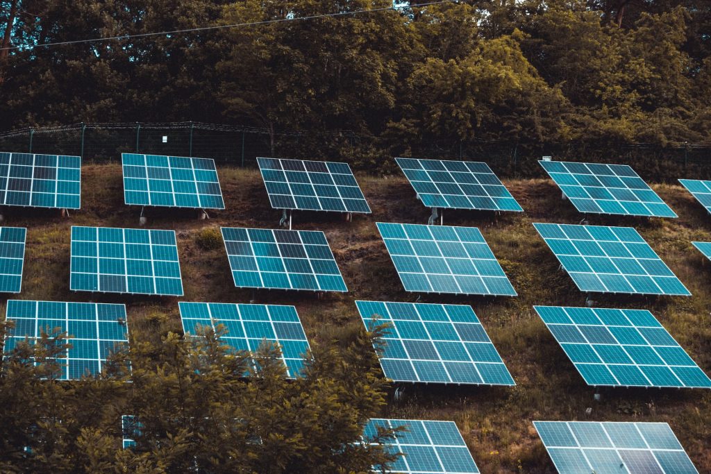Instalación de placas solares en comunidades
